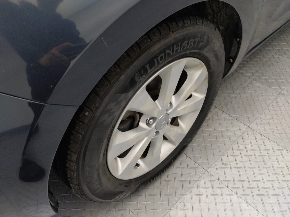 2015 Kia Rio in Topeka, KS 66611 - 18135062 31