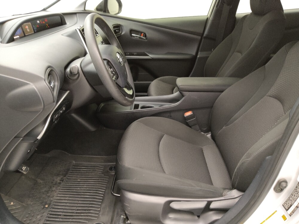 2021 Toyota Prius in Independence, MO 64055 - 18135063 17