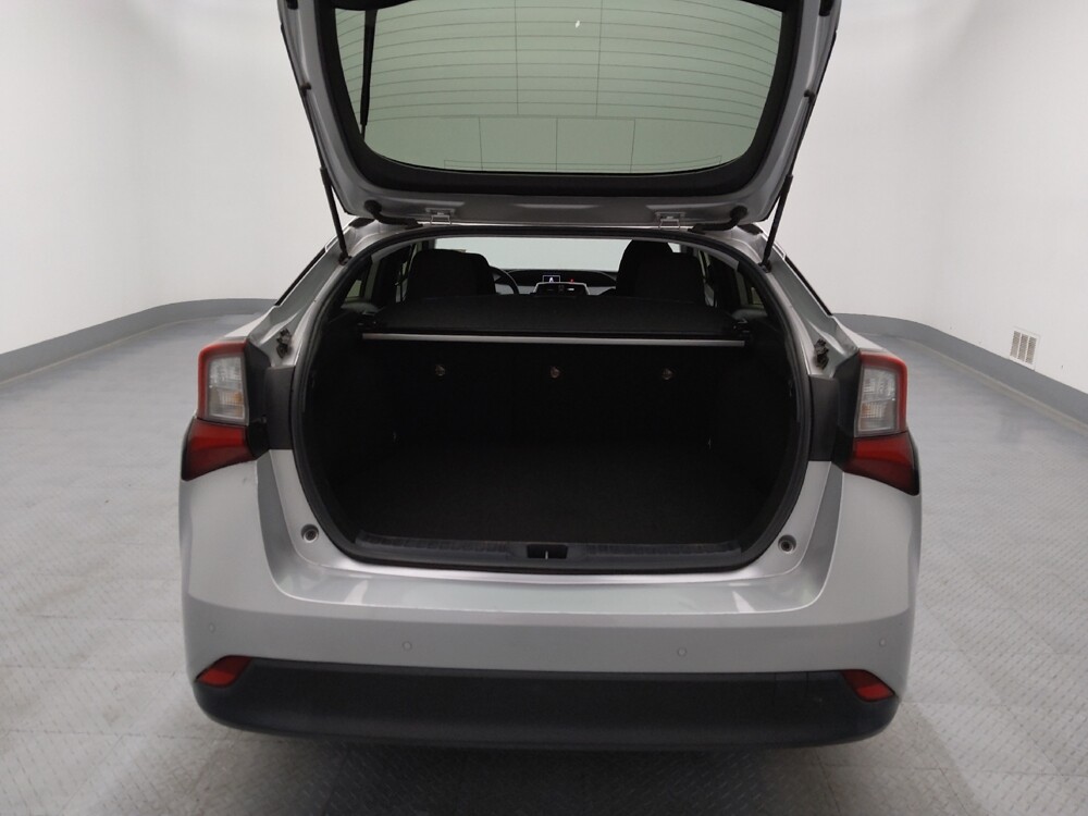 2021 Toyota Prius in Independence, MO 64055 - 18135063 29