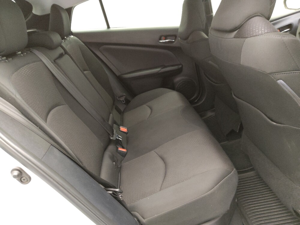 2021 Toyota Prius in Independence, MO 64055 - 18135063 19