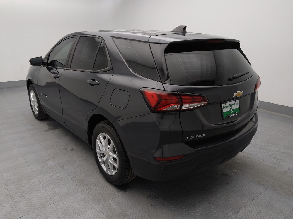 2022 Chevrolet Equinox in Wichita, KS 67207 - 18135064 5