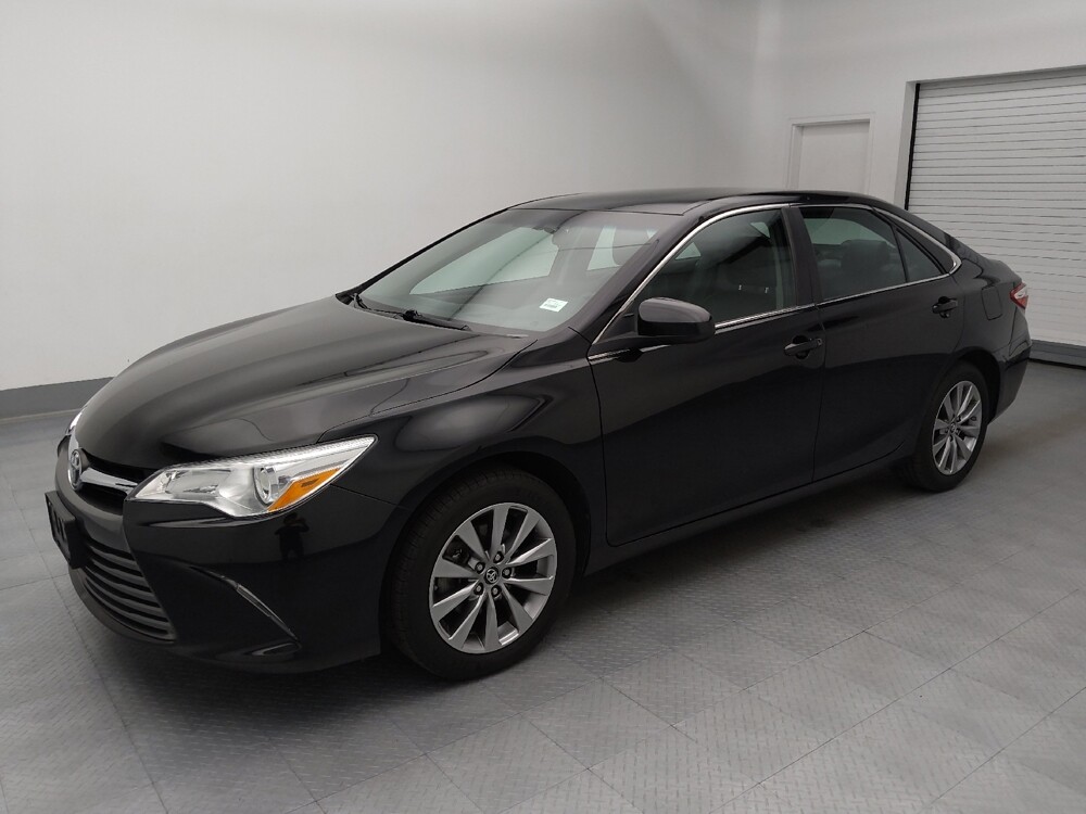 2017 Toyota Camry in Wichita, KS 67207 - 18135067 2
