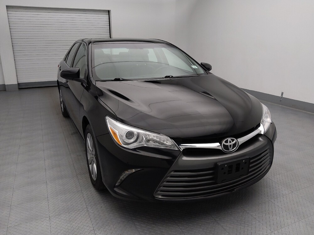 2017 Toyota Camry in Wichita, KS 67207 - 18135067 14