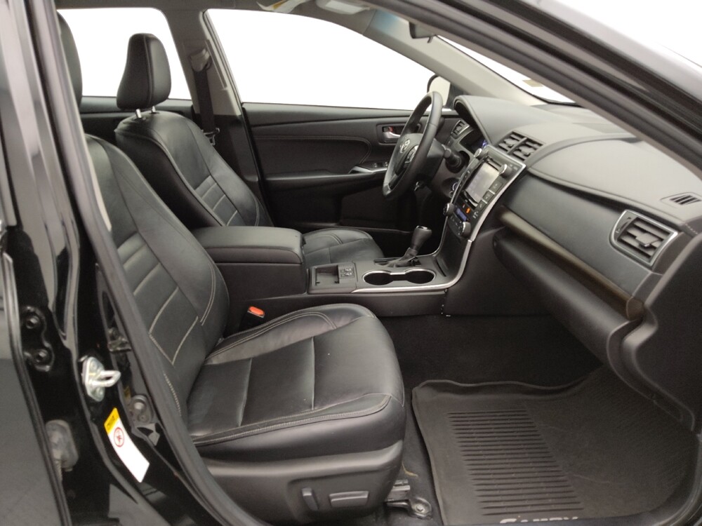 2017 Toyota Camry in Wichita, KS 67207 - 18135067 21
