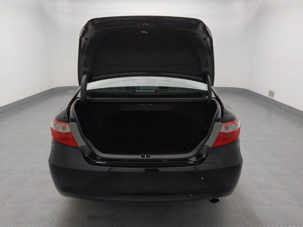 2017 Toyota Camry in Wichita, KS 67207 - 18135067 29