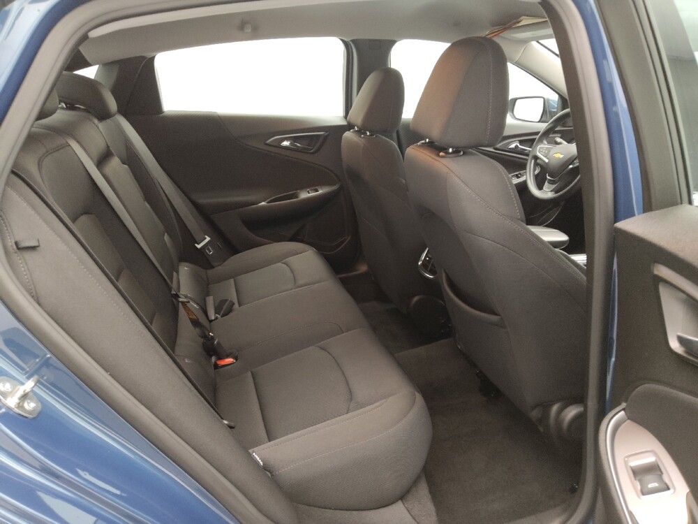 2024 Chevrolet Malibu in Topeka, KS 66611 - 18135068 19