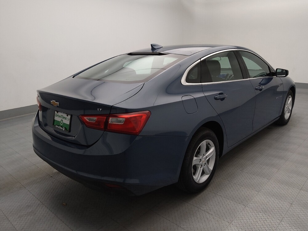 2024 Chevrolet Malibu in Topeka, KS 66611 - 18135068 9