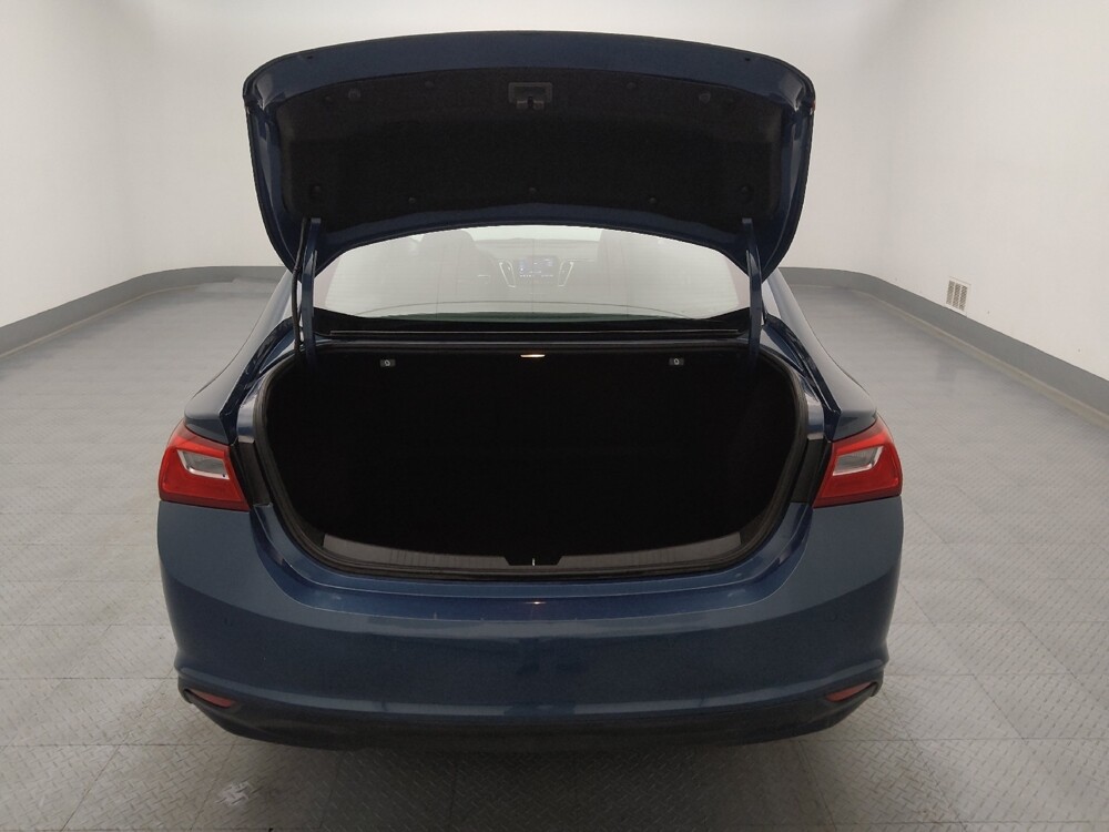 2024 Chevrolet Malibu in Topeka, KS 66611 - 18135068 29