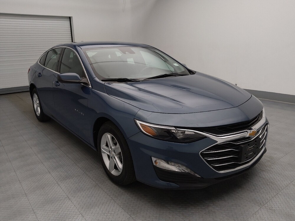 2024 Chevrolet Malibu in Topeka, KS 66611 - 18135068 13