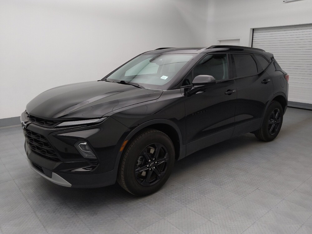 2024 Chevrolet Blazer in Gladstone, MO 64118 - 18135069 2