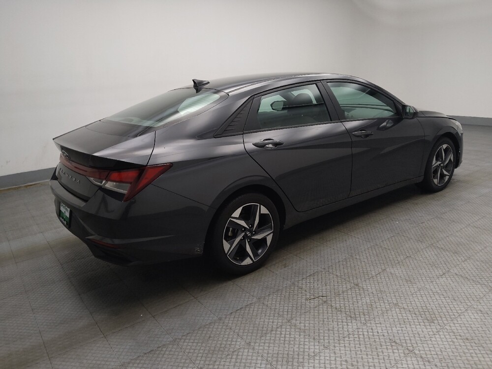 2023 Hyundai Elantra in Lombard, IL 60148 - 18135070 10