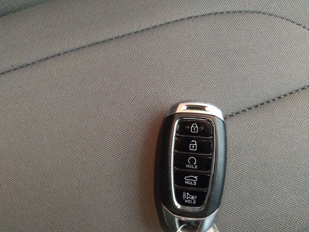 2023 Hyundai Elantra in Lombard, IL 60148 - 18135070 32