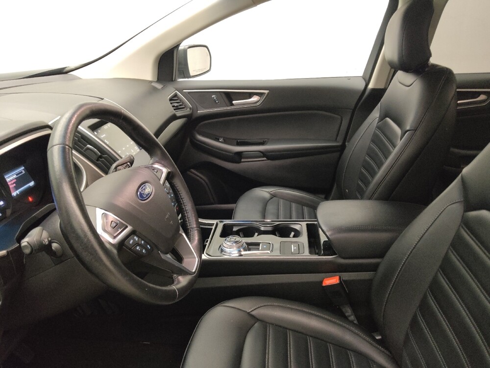 2019 Ford Edge in Lombard, IL 60148 - 18135071 17
