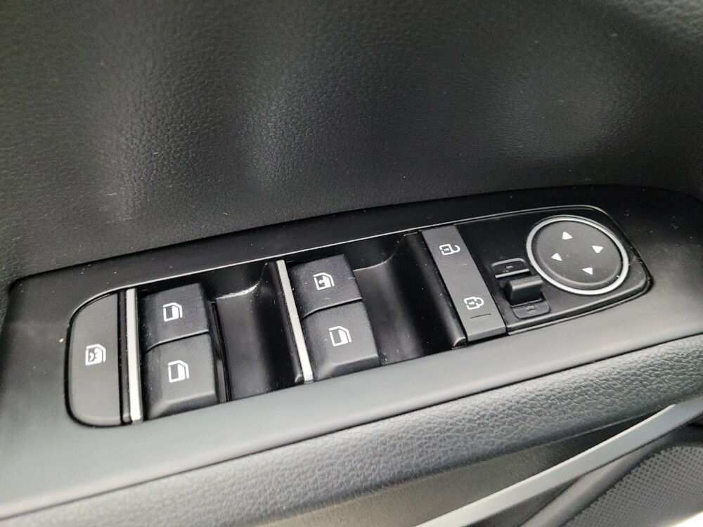 2025 Kia Soul in Peoria, IL 61615 - 18135075 27