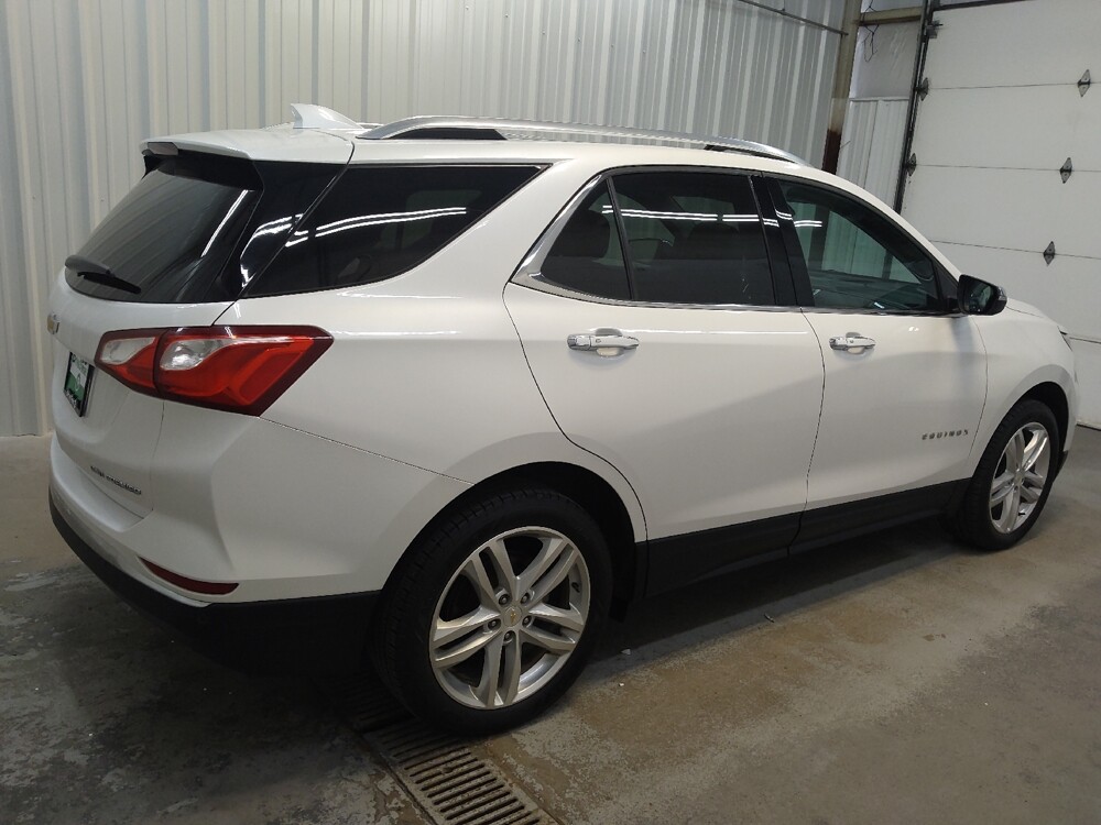 2019 Chevrolet Equinox in Fairfield, OH 45014 - 18135077 10