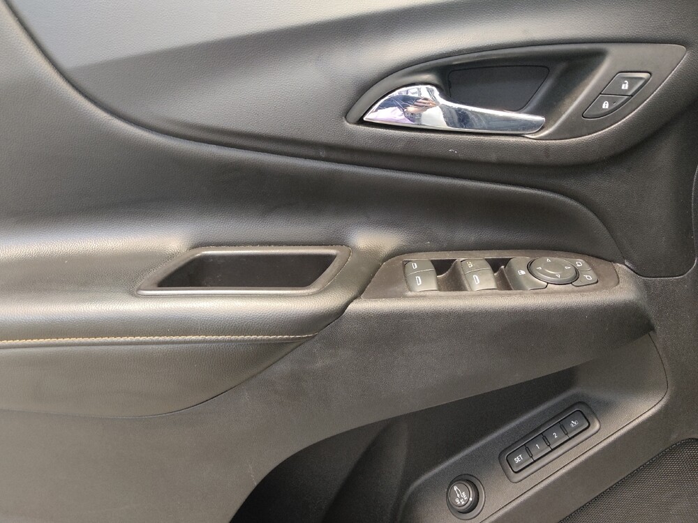 2019 Chevrolet Equinox in Fairfield, OH 45014 - 18135077 27