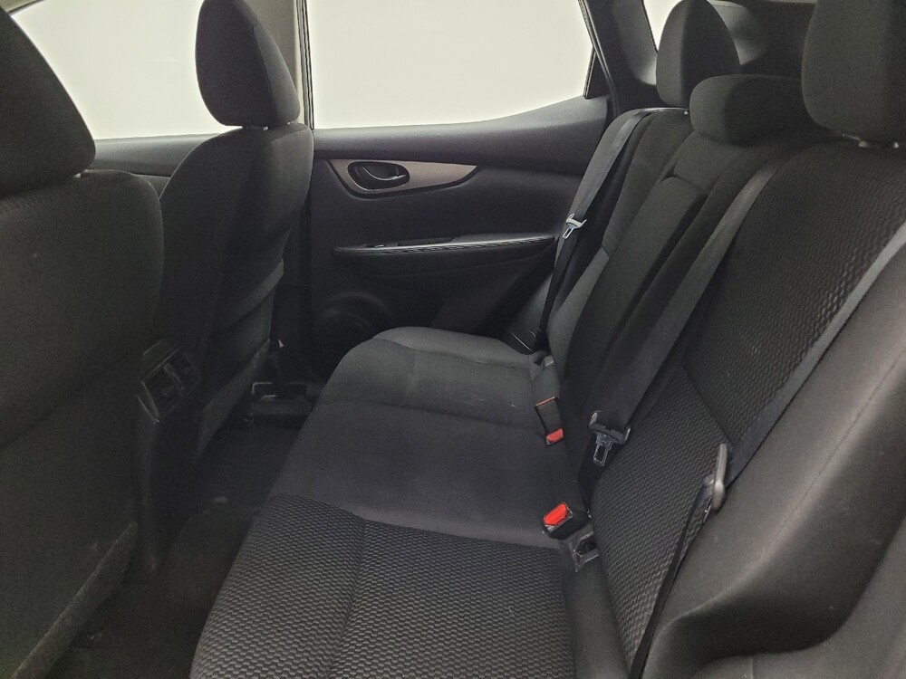 2018 Nissan Rogue Sport in Grand Rapids, MI 49508 - 18135080 18