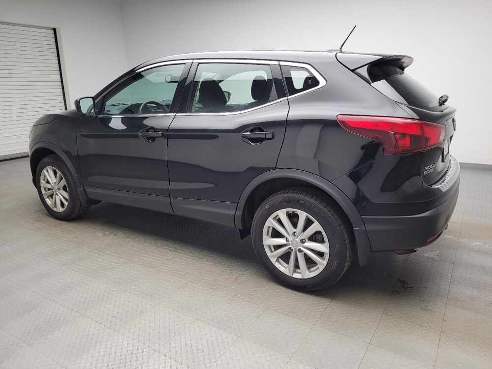 2018 Nissan Rogue Sport in Grand Rapids, MI 49508 - 18135080 3