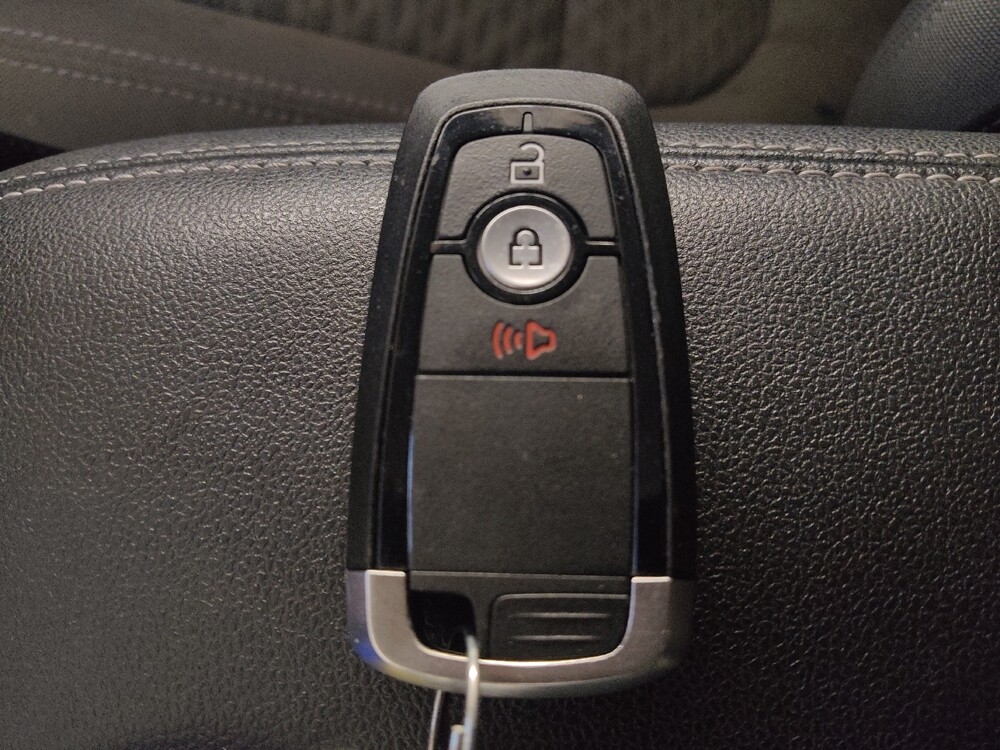 2022 Ford Escape in Knoxville, TN 37923 - 18135081 32