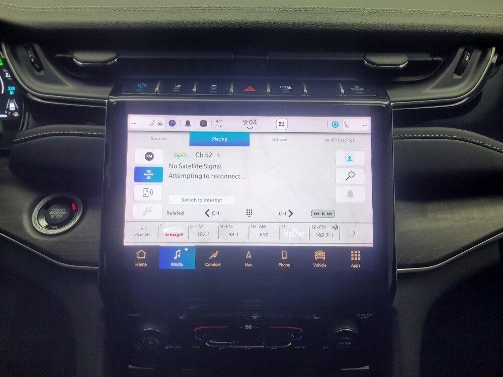 2023 Jeep Grand Cherokee in Indianapolis, IN 46222 - 18135089 25