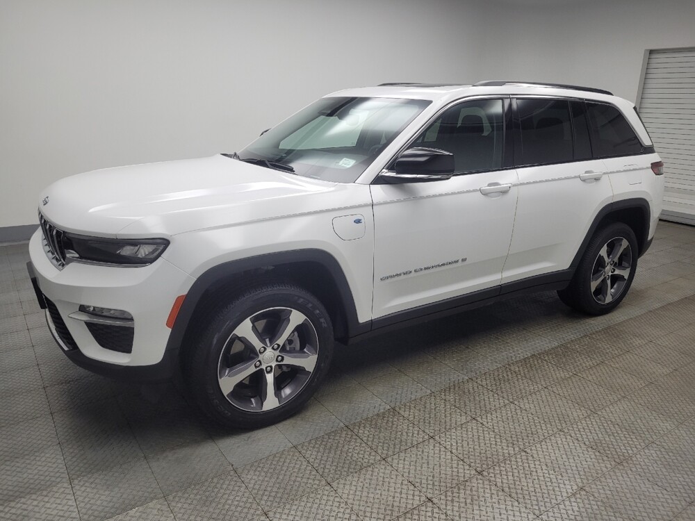 2023 Jeep Grand Cherokee in Indianapolis, IN 46222 - 18135089 2