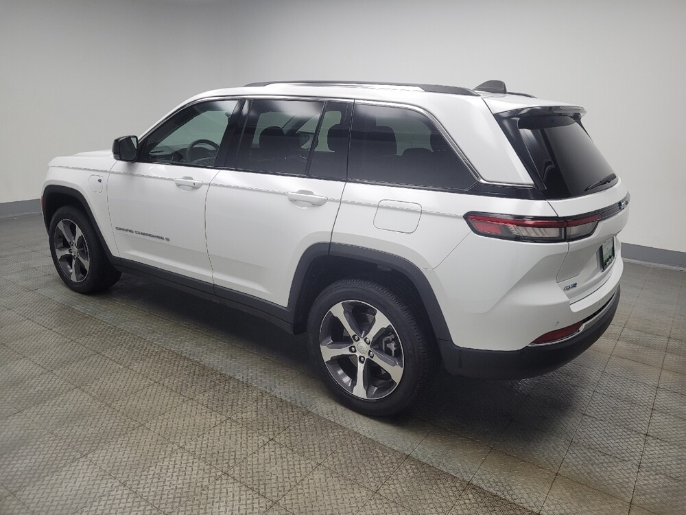 2023 Jeep Grand Cherokee in Indianapolis, IN 46222 - 18135089 3