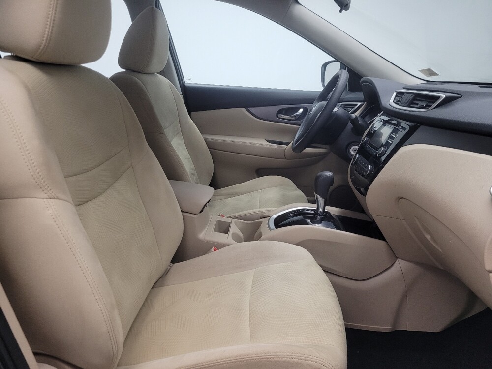 2016 Nissan Rogue in Highland, IN 46322 - 18135090 21