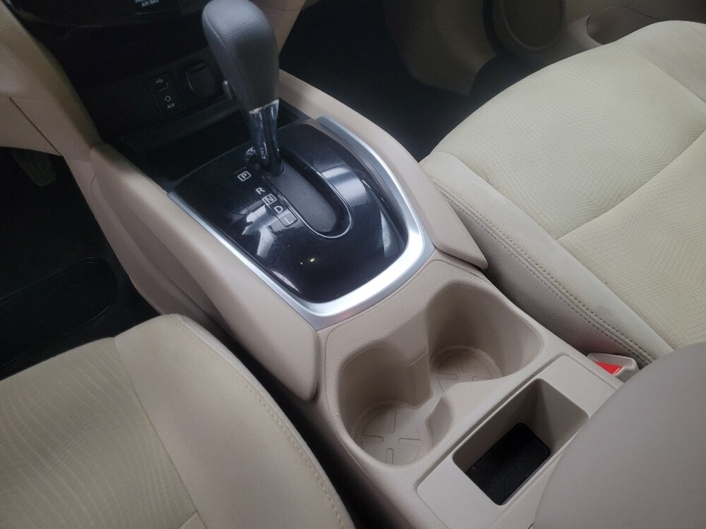 2016 Nissan Rogue in Highland, IN 46322 - 18135090 26