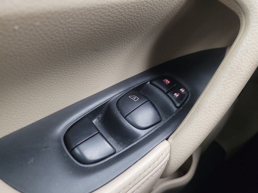 2016 Nissan Rogue in Highland, IN 46322 - 18135090 27