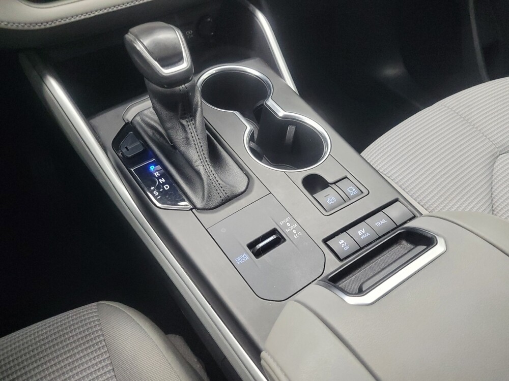 2021 Toyota Highlander in Highland, IN 46322 - 18135091 26