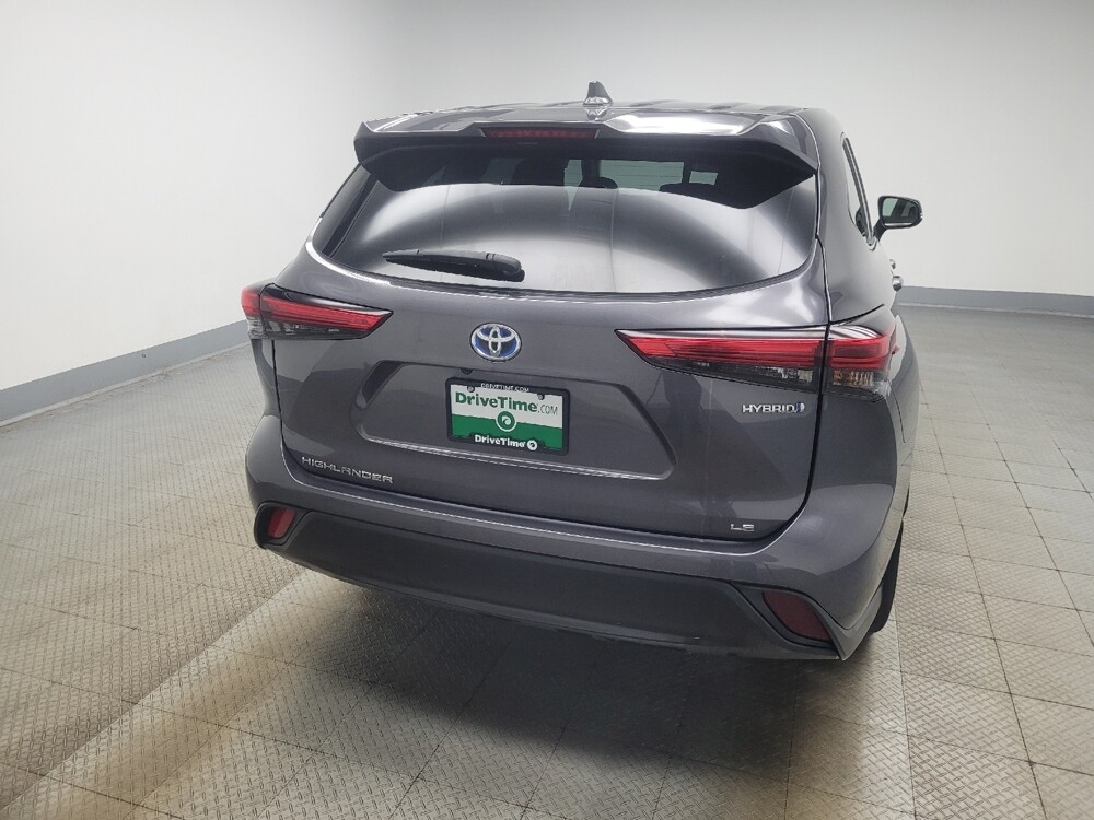 2021 Toyota Highlander in Highland, IN 46322 - 18135091 7