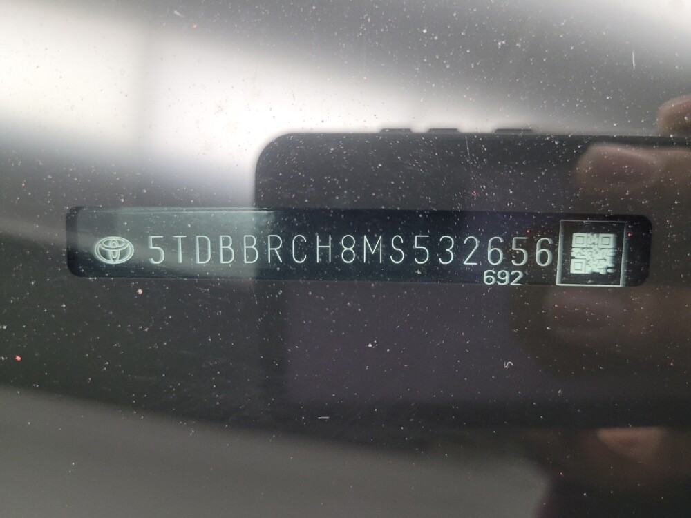 2021 Toyota Highlander in Highland, IN 46322 - 18135091 33