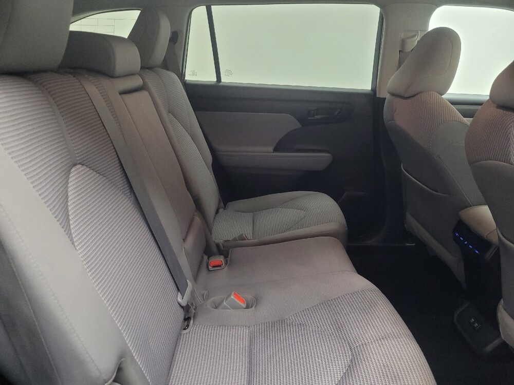 2021 Toyota Highlander in Highland, IN 46322 - 18135091 19