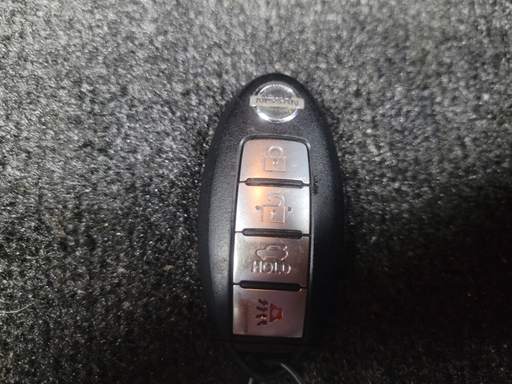 2019 Nissan Sentra in Indianapolis, IN 46219 - 18135094 32