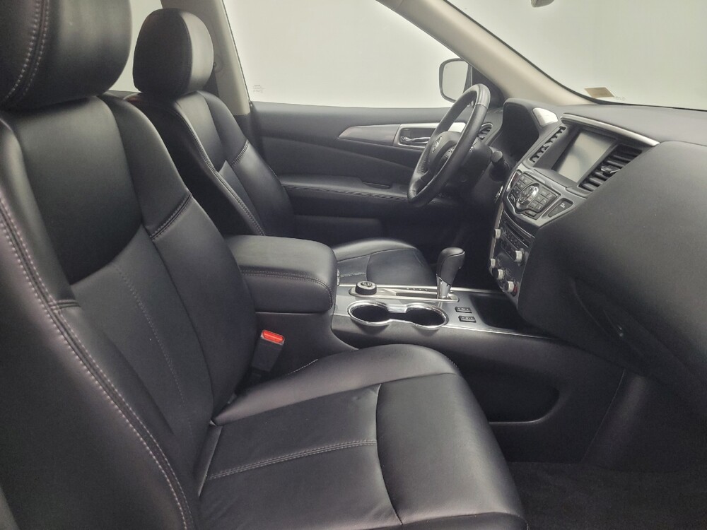 2018 Nissan Pathfinder in Mishawaka, IN 46545 - 18135095 21