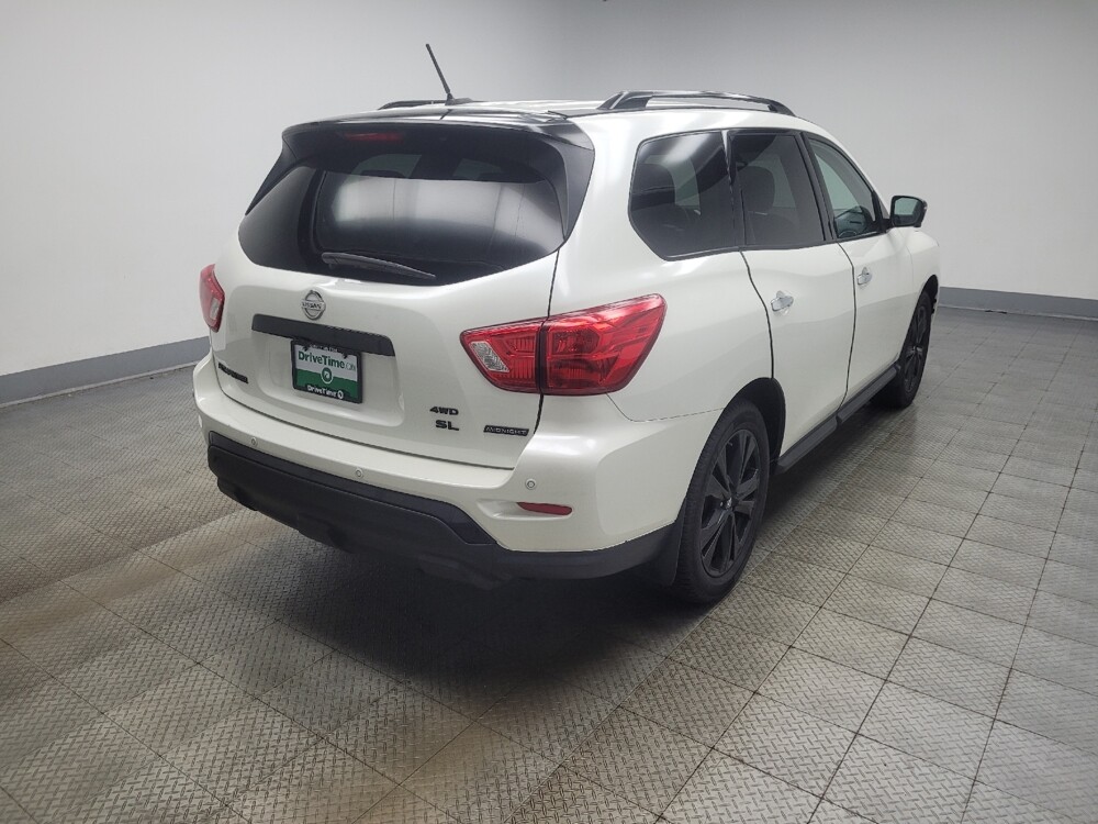 2018 Nissan Pathfinder in Mishawaka, IN 46545 - 18135095 9