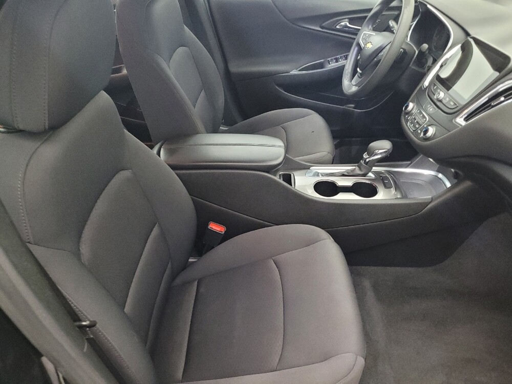 2021 Chevrolet Malibu in Metairie, LA 70006 - 18135098 21