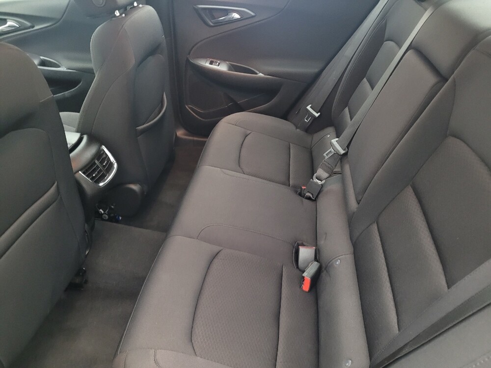 2021 Chevrolet Malibu in Metairie, LA 70006 - 18135098 18