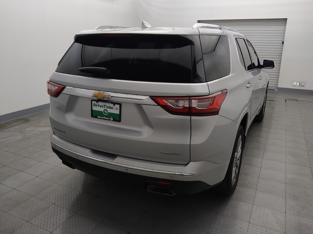 2019 Chevrolet Traverse in Houston, TX 77060 - 18135099 7