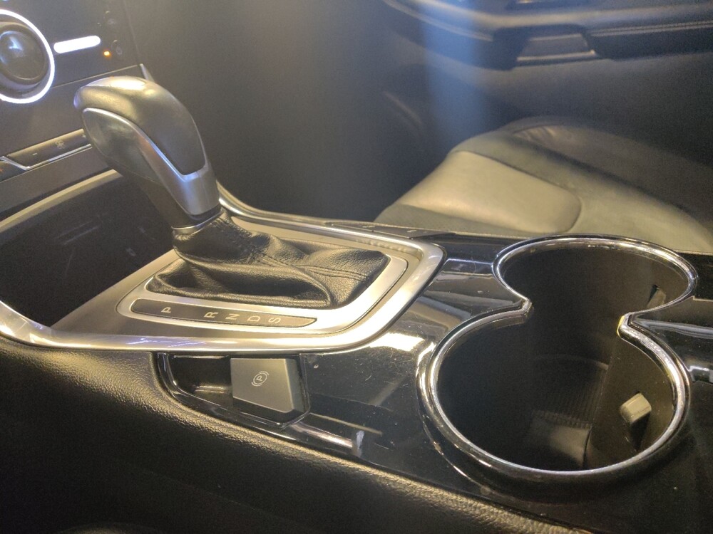 2015 Ford Edge in Glendale, AZ 85301 - 18135103 26