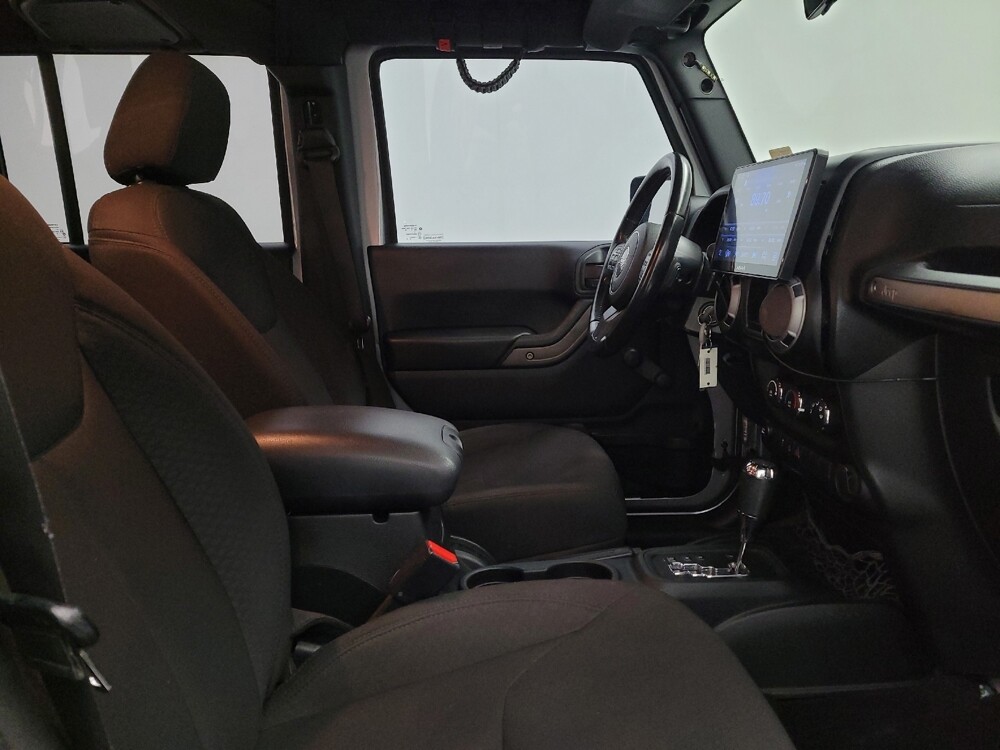 2017 Jeep Wrangler in Columbus, OH 43228 - 18135104 21