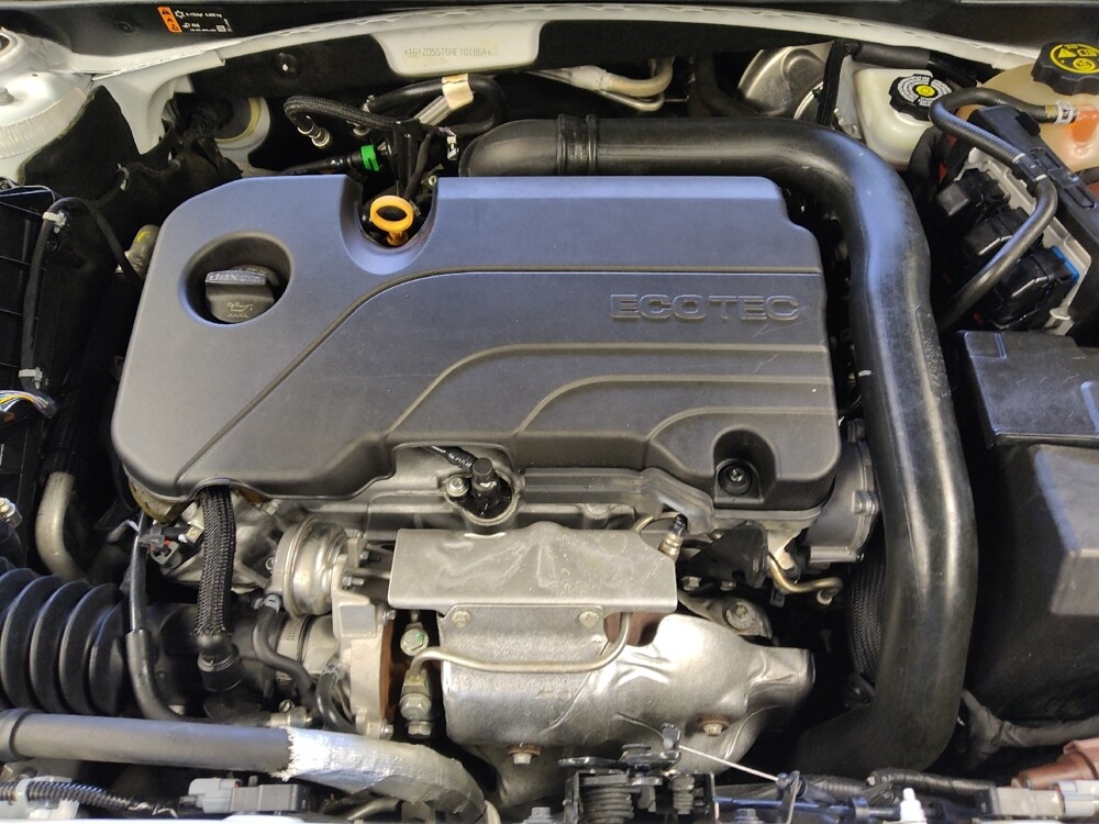 2022 Chevrolet Malibu in Houston, TX 77060 - 18135108 30