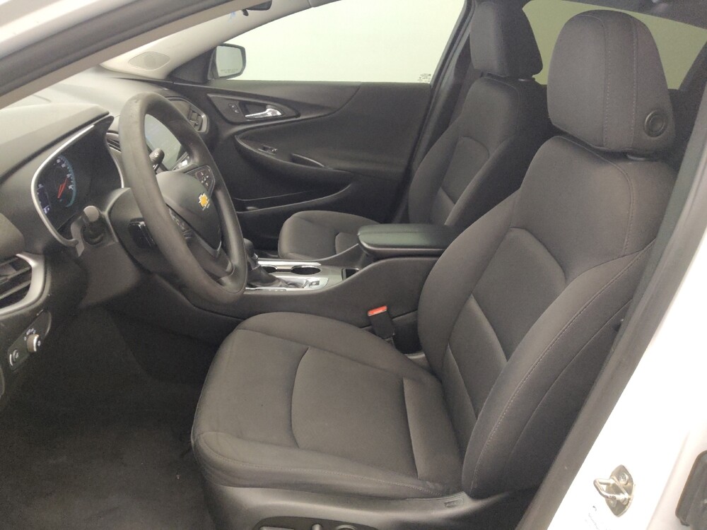 2022 Chevrolet Malibu in Houston, TX 77060 - 18135108 17