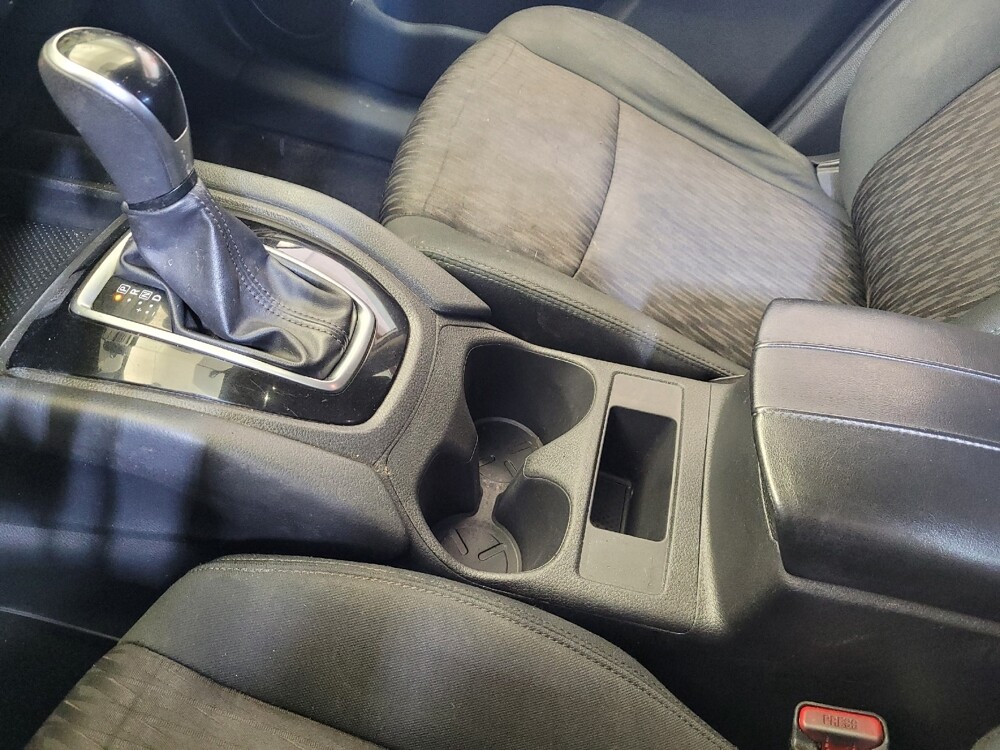 2017 Nissan Rogue in Columbus, OH 43228 - 18135116 26