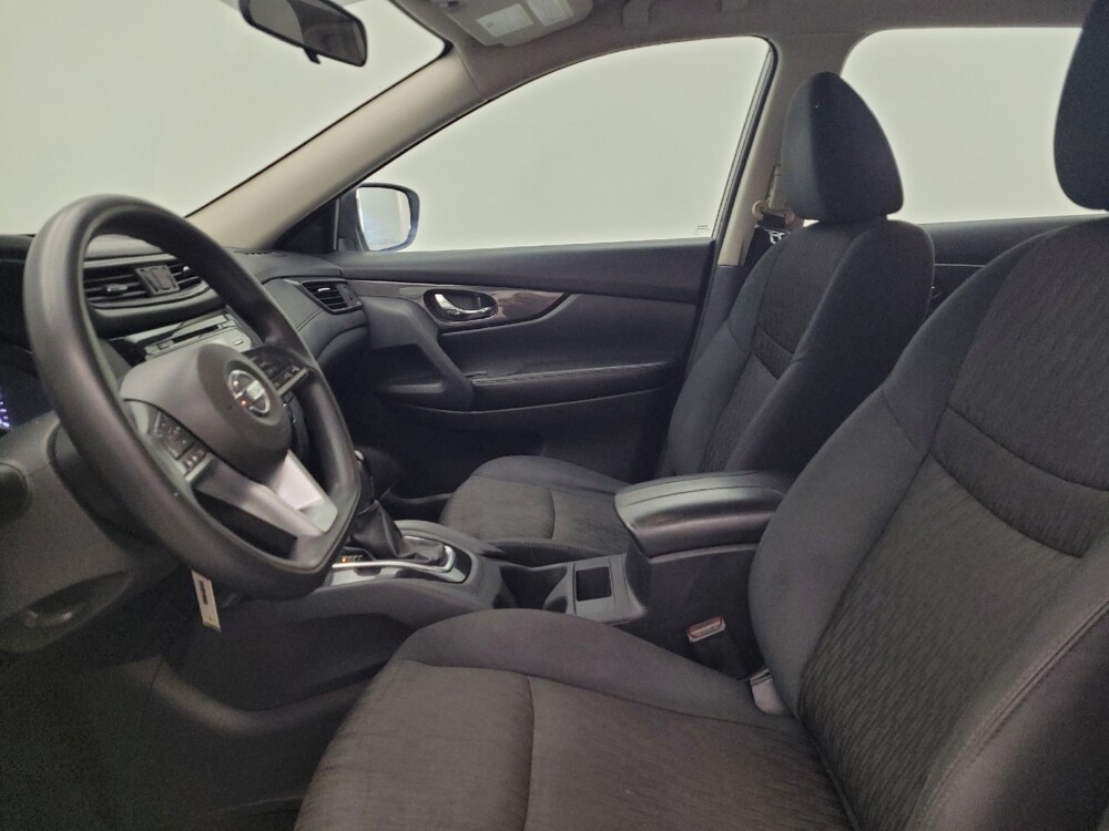 2017 Nissan Rogue in Columbus, OH 43228 - 18135116 17