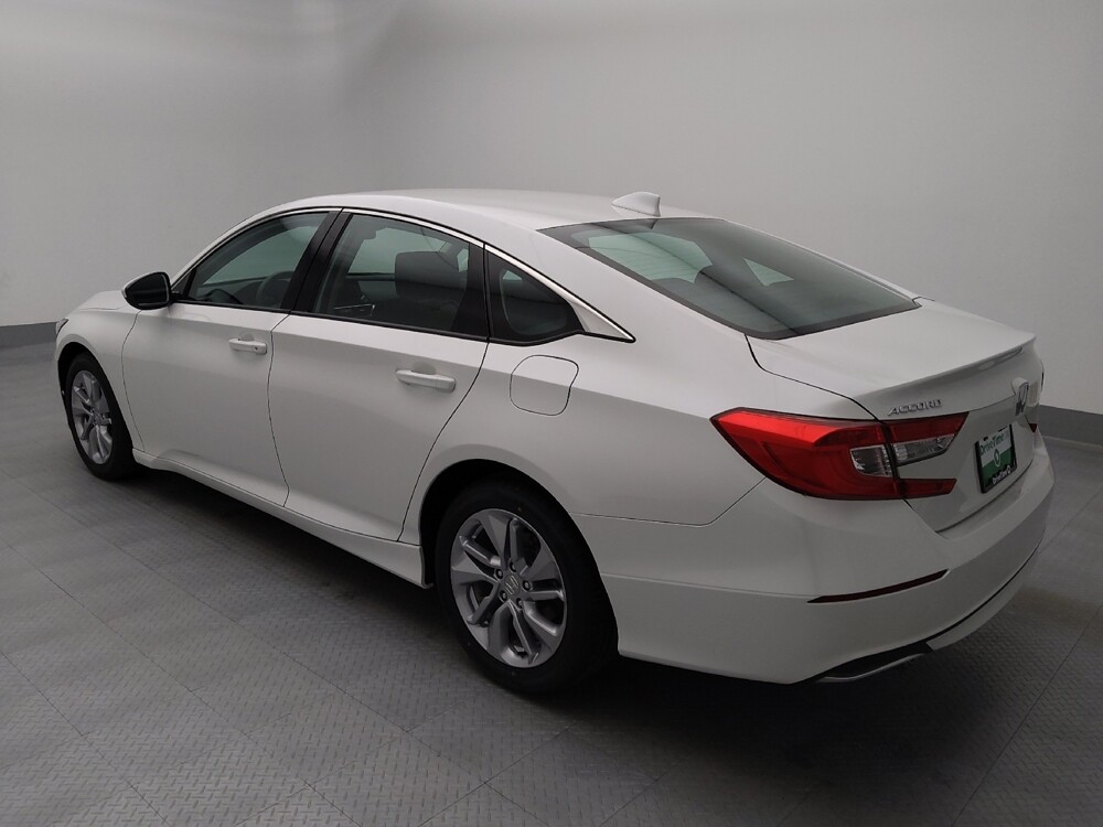 2018 Honda Accord in Springfield, MO 65807 - 18135118 3