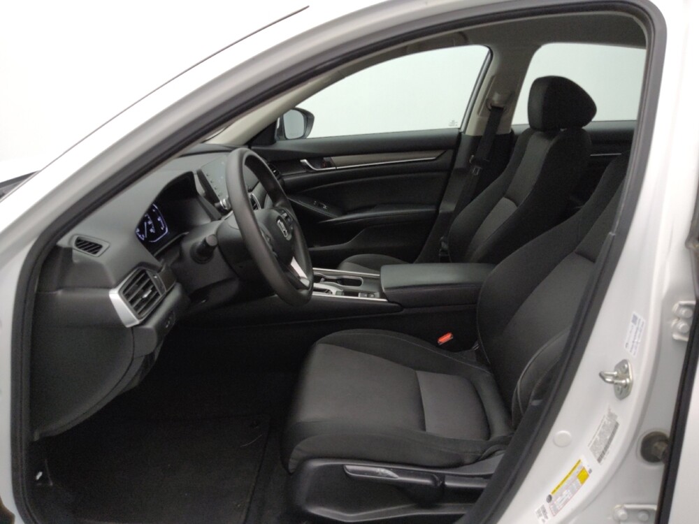 2018 Honda Accord in Springfield, MO 65807 - 18135118 17