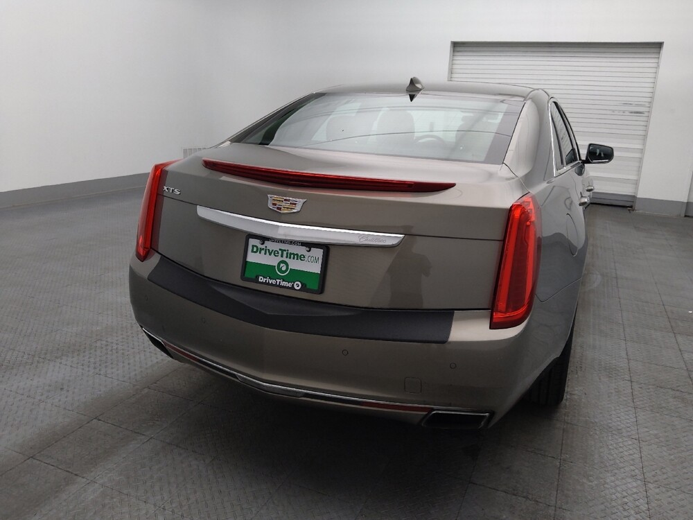 2017 Cadillac XTS in Orlando, FL 32808 - 18135122 7