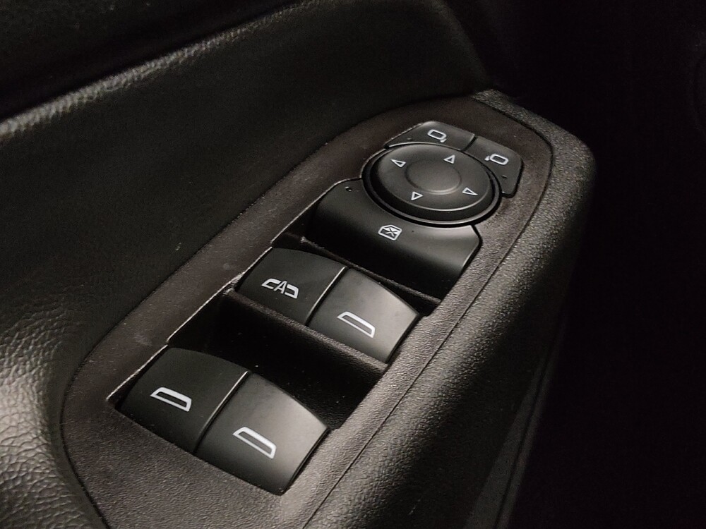 2021 Chevrolet Equinox in Gladstone, MO 64118 - 18135124 27