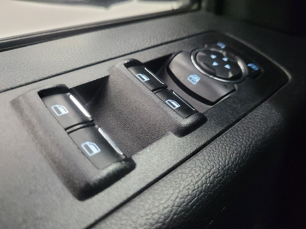 2017 Ford F150 in Mishawaka, IN 46545 - 18135127 27